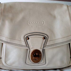 COACH AUTHENTIC (RARE) PURSE - VINTAGE